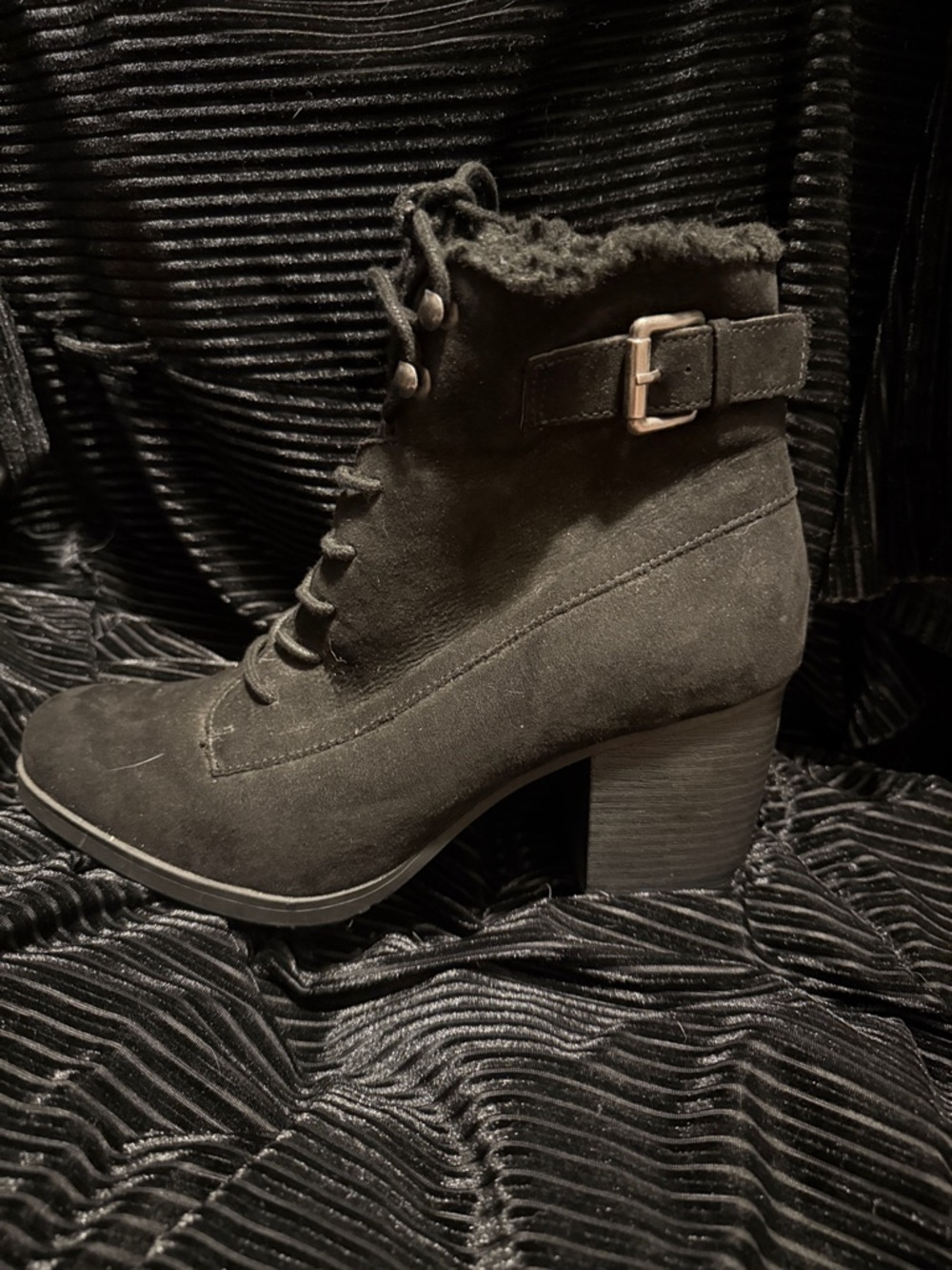 me too Black Suede Lace-Up Heeled Ankle Boots